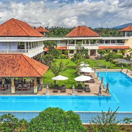 Taman Surgawi Resort & Spa Jasri Exterior photo
