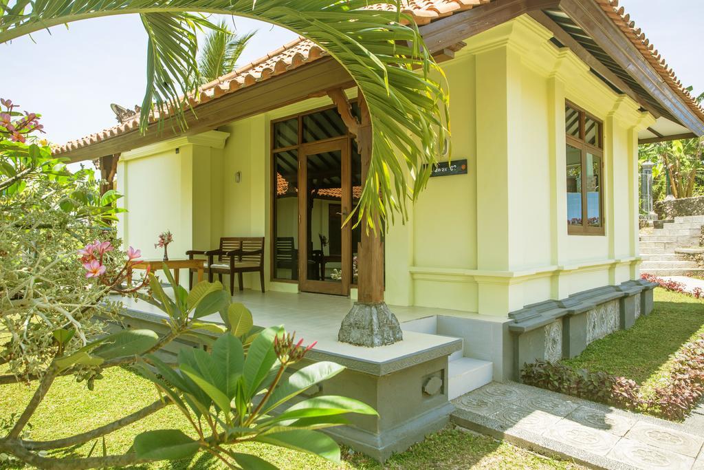 Taman Surgawi Resort & Spa Jasri Exterior photo