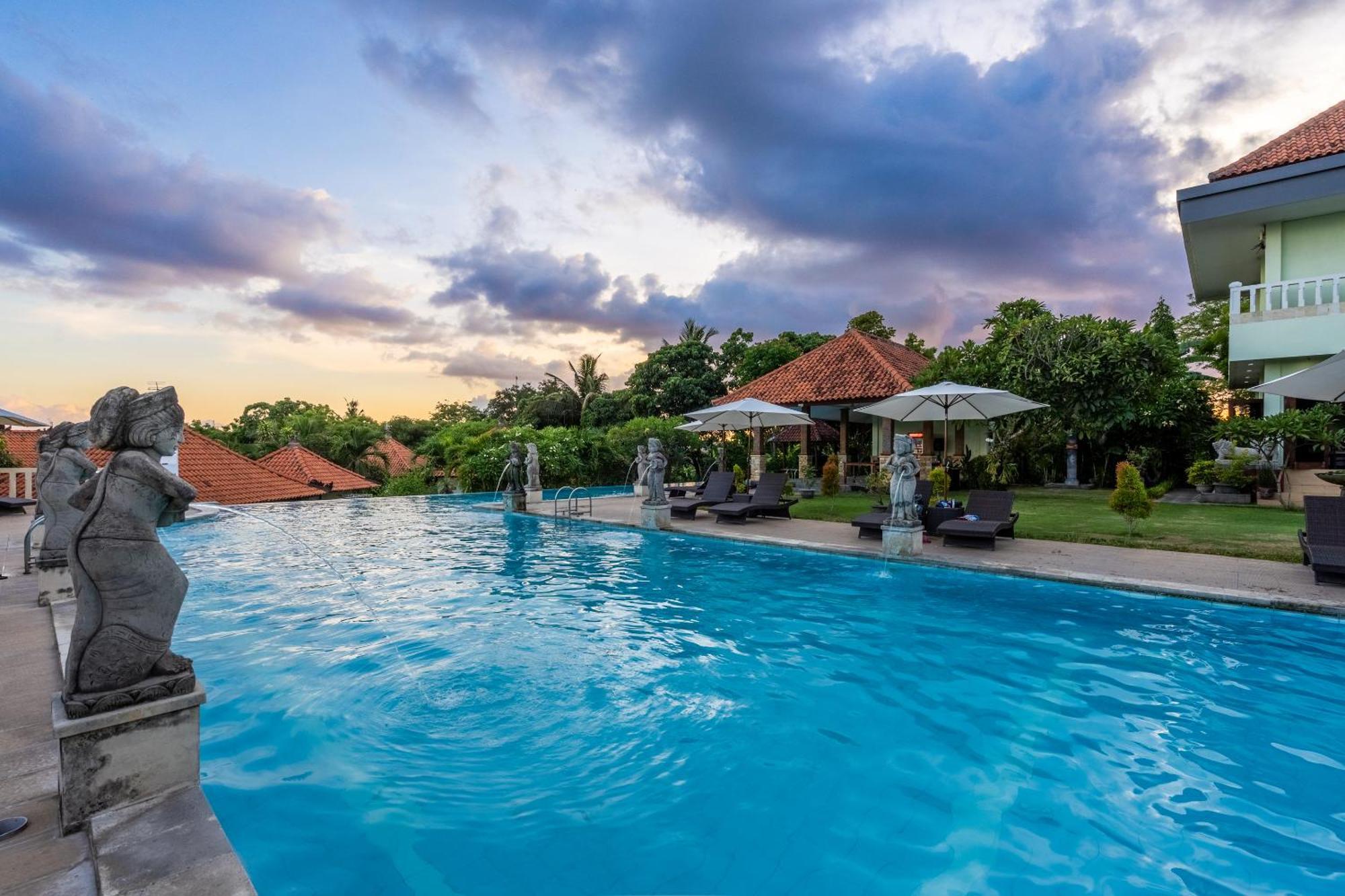 Taman Surgawi Resort & Spa Jasri Exterior photo