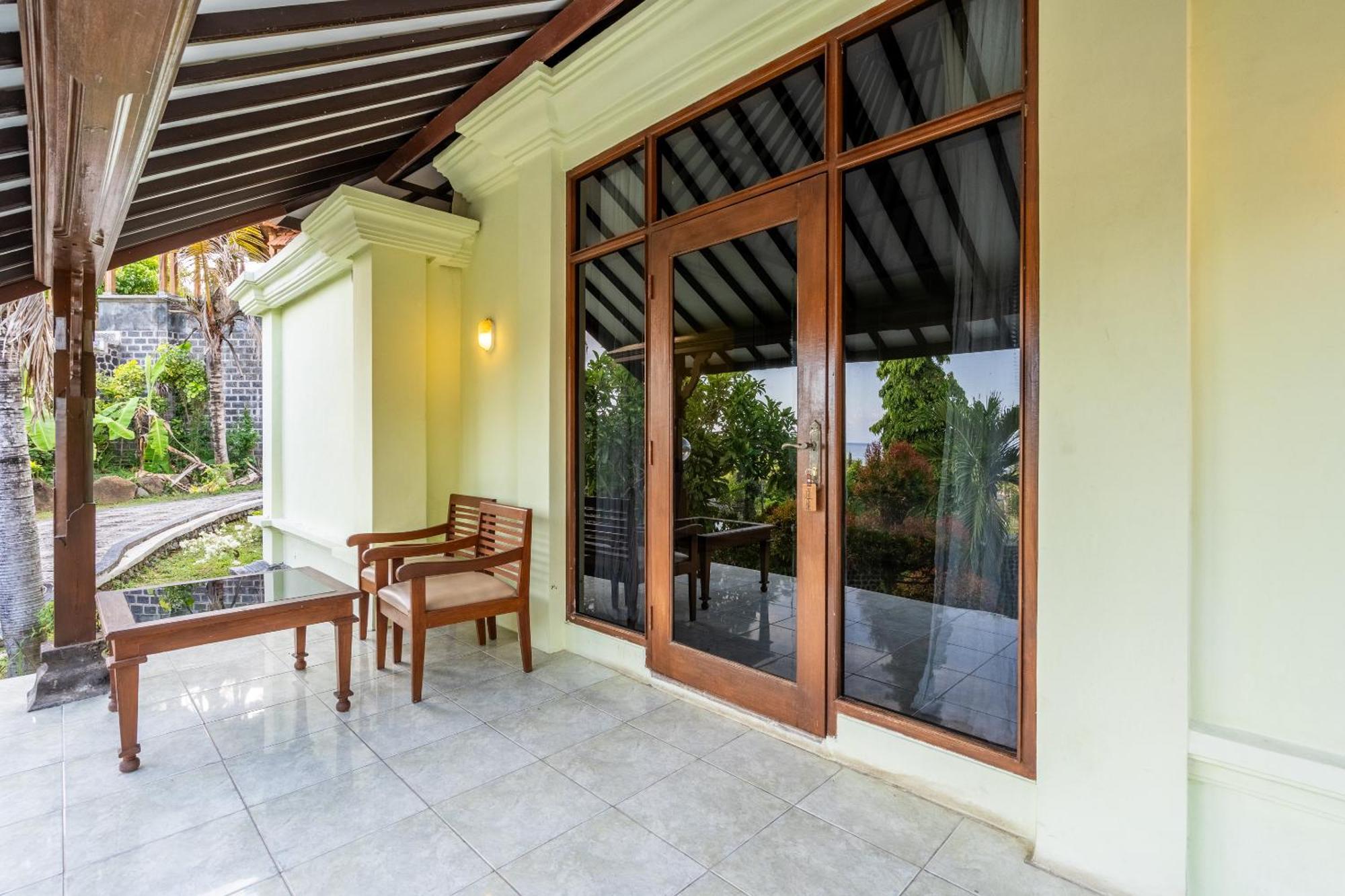 Taman Surgawi Resort & Spa Jasri Exterior photo