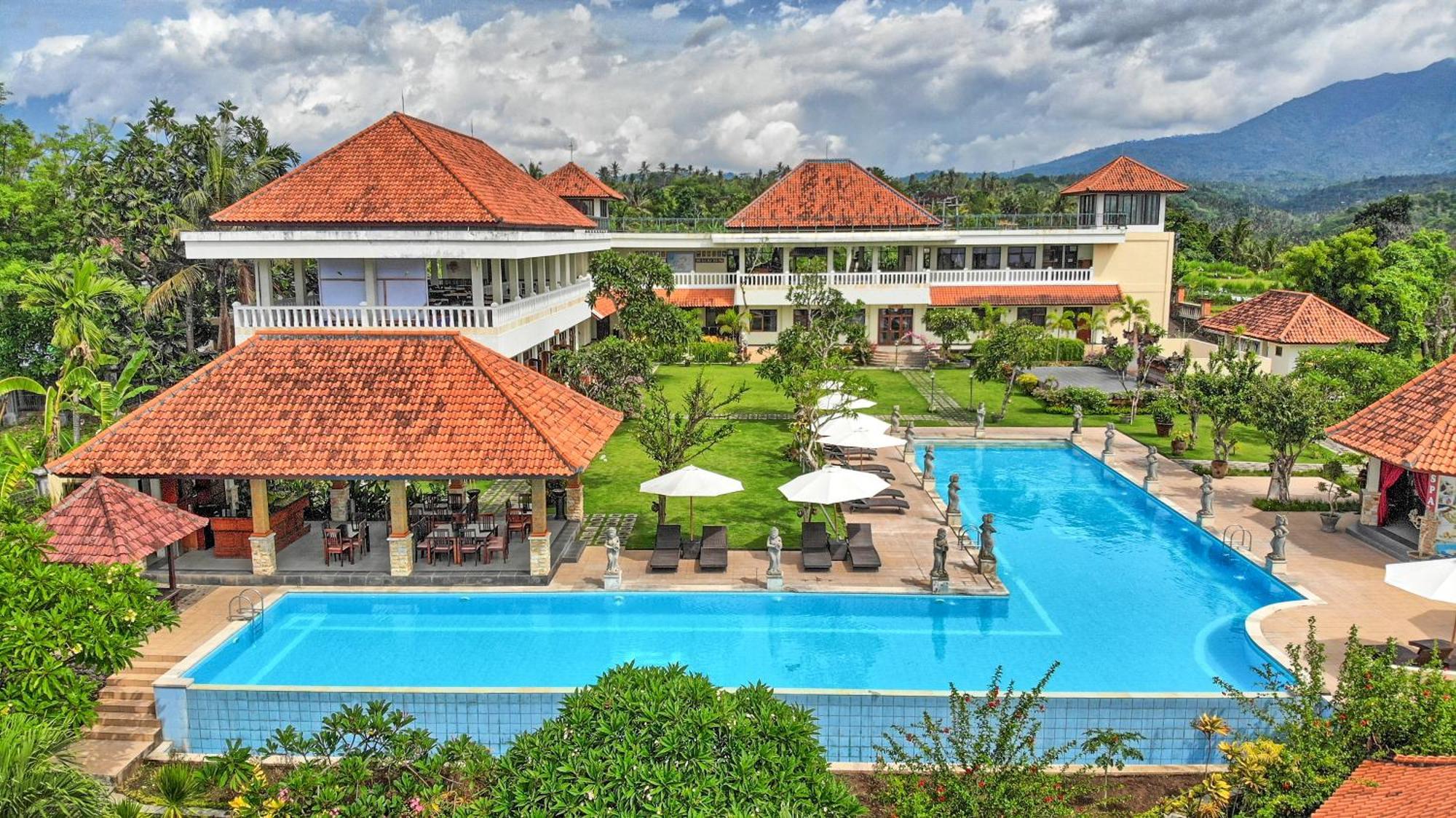 Taman Surgawi Resort & Spa Jasri Exterior photo