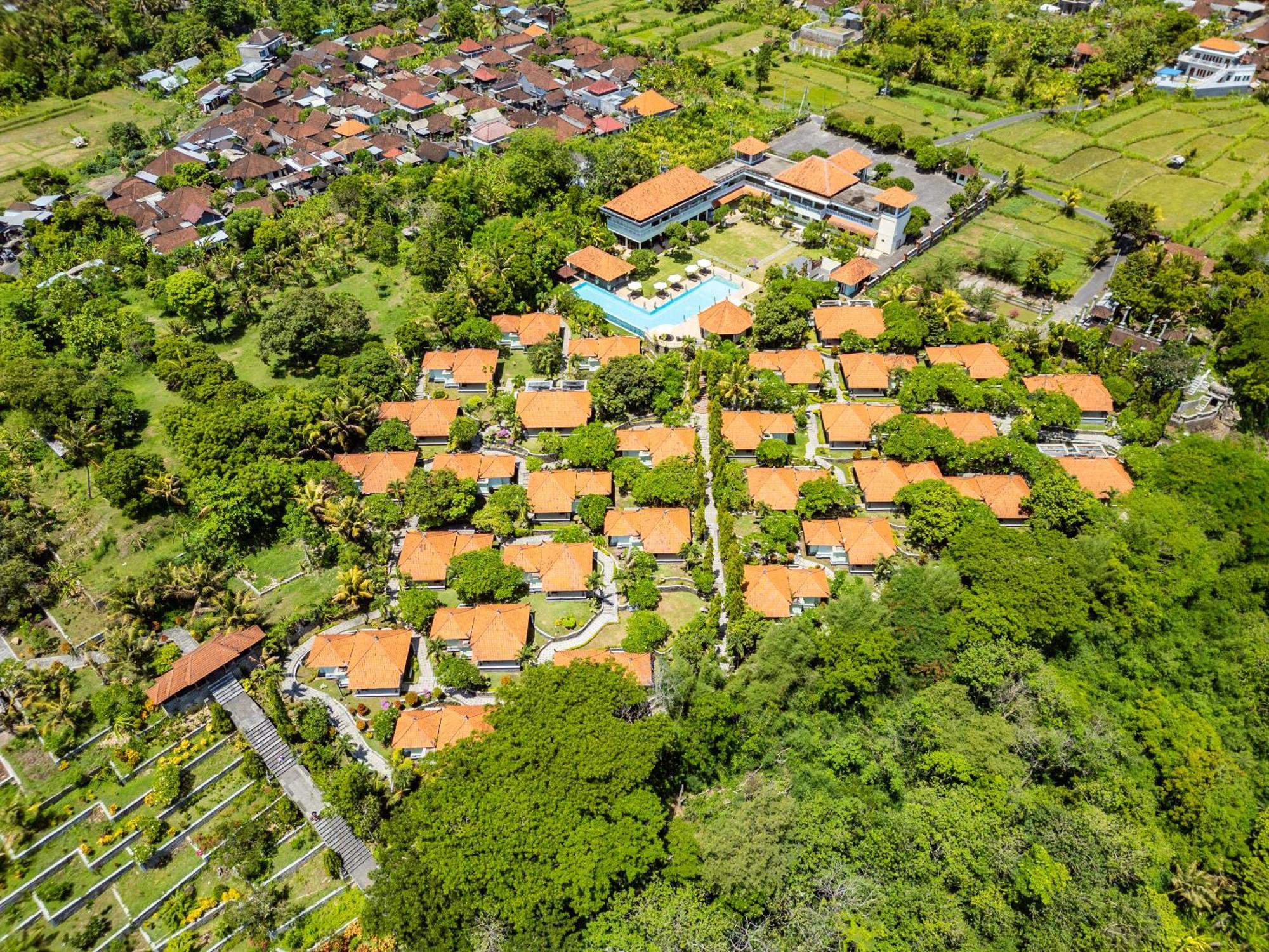 Taman Surgawi Resort & Spa Jasri Exterior photo