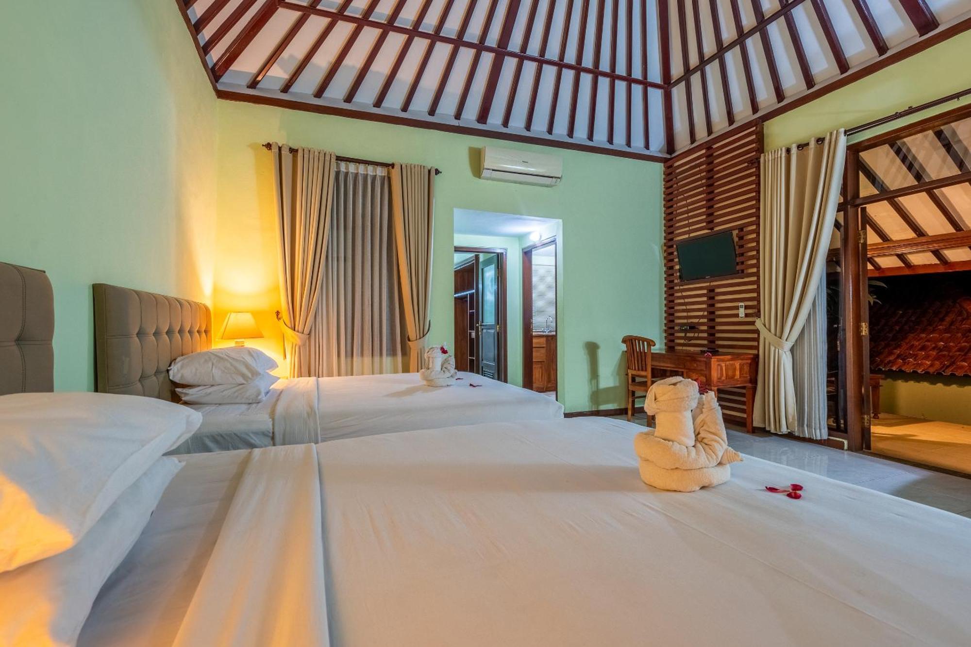 Taman Surgawi Resort & Spa Jasri Exterior photo
