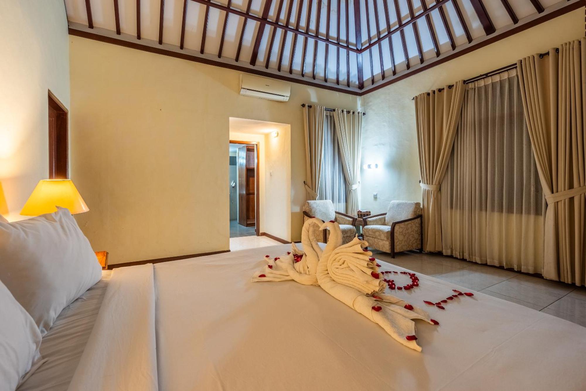 Taman Surgawi Resort & Spa Jasri Exterior photo