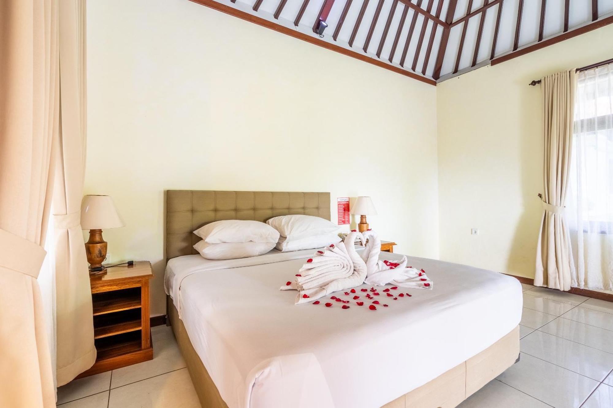 Taman Surgawi Resort & Spa Jasri Exterior photo