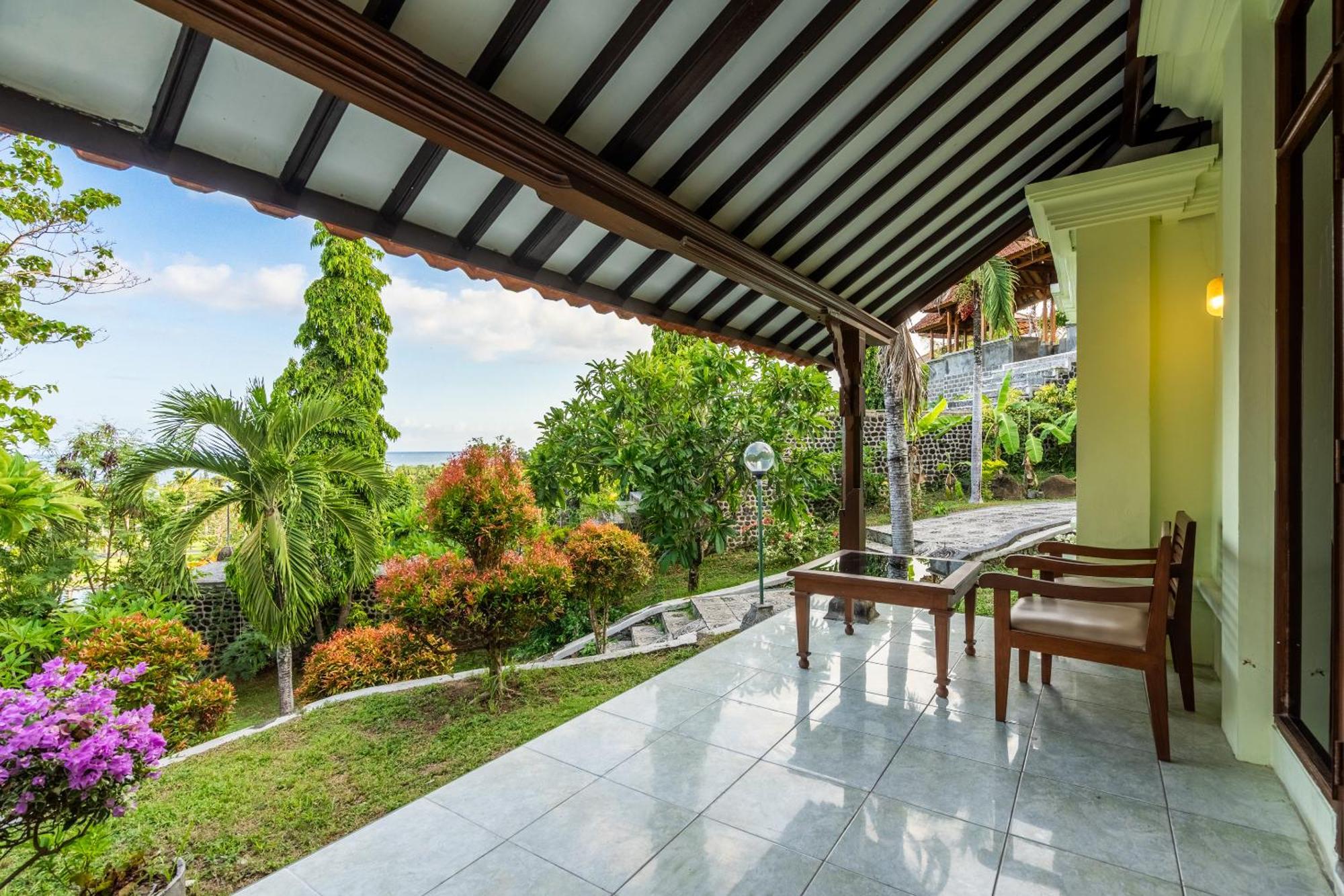 Taman Surgawi Resort & Spa Jasri Exterior photo